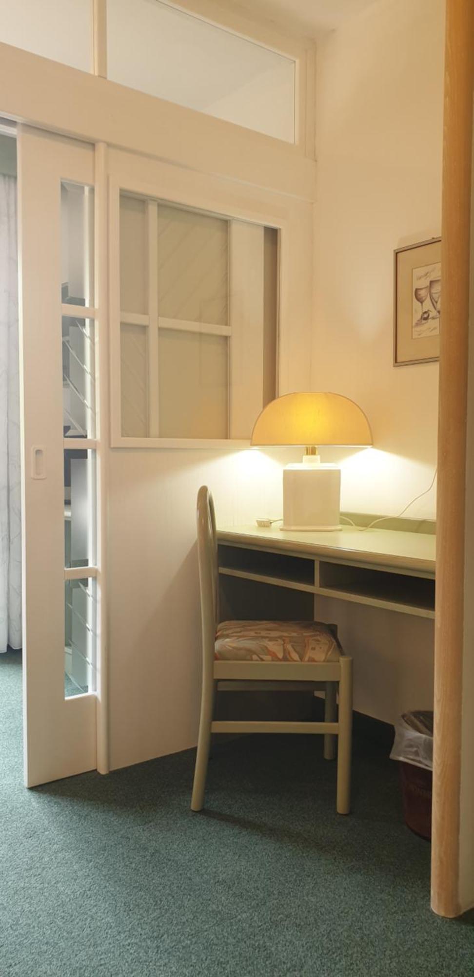 Hotel Schoenbrunn Мерано Номер фото